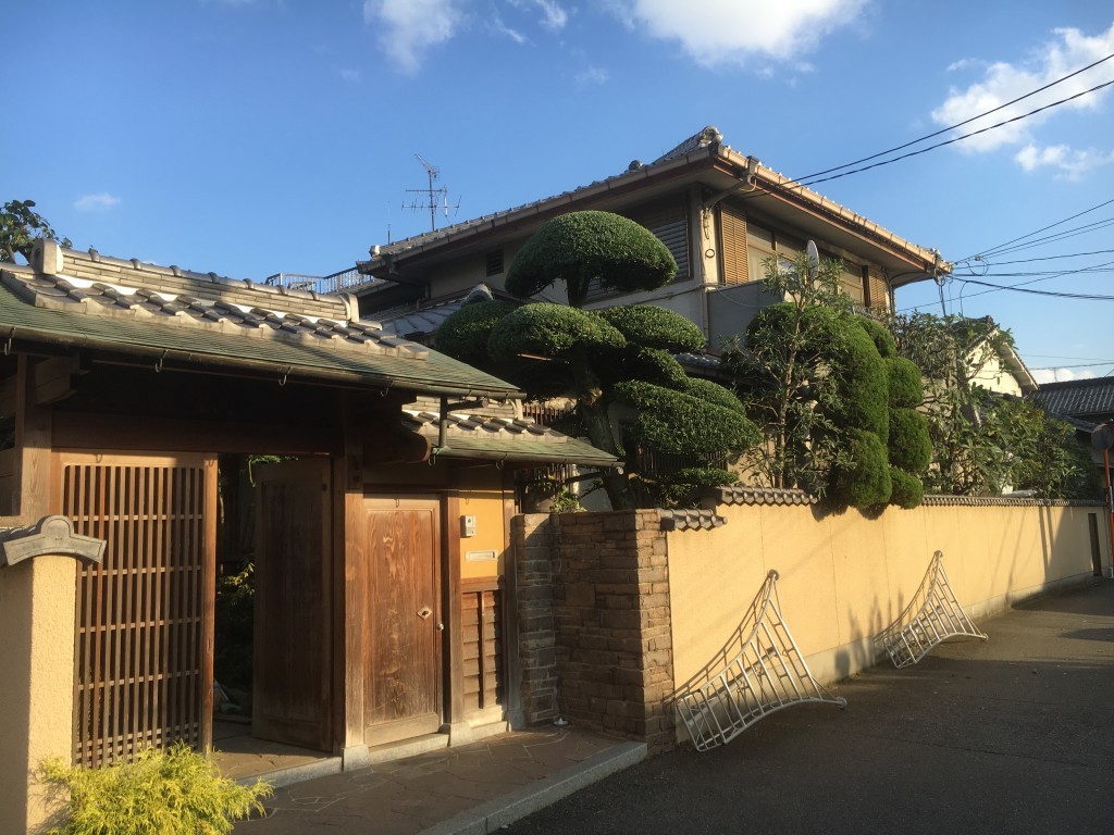 大阪　松原市　和風の庭、庭の管理