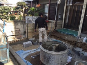 大阪　堺市北区黒土　外構工事、エクステリア、庭のリフォーム　本日、着工